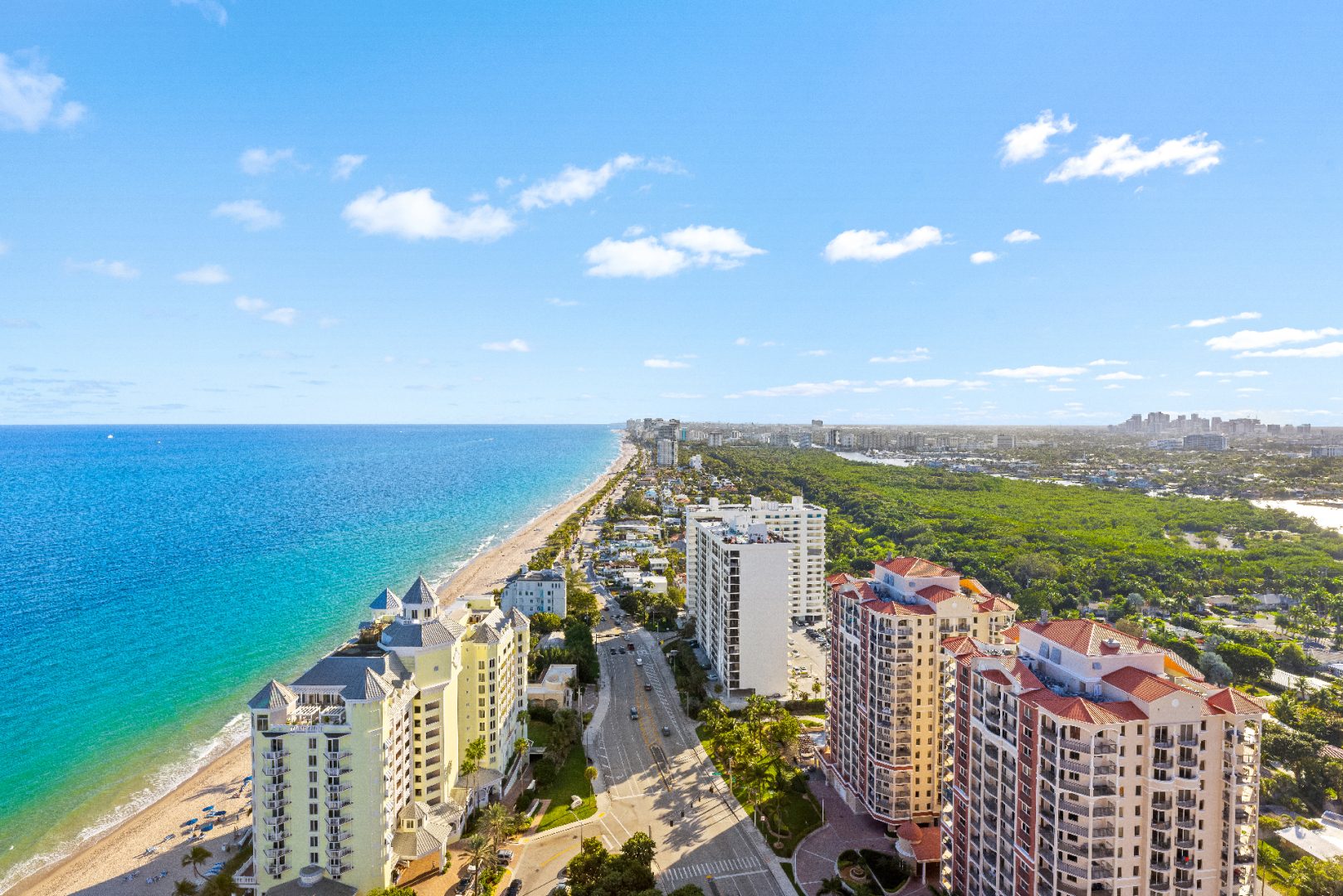 Ocean View South at Luxury Oceanfront Residence 30A, Tower I, The Palms Condominiums, 2100 North Ocean Boulevard, Fort Lauderdale Beach, Florida 33305, Luxury Seaside Condos